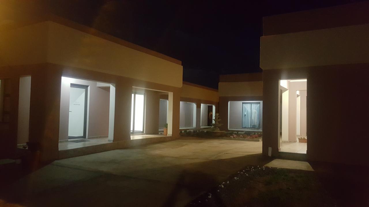 Horizon View Guest House Μαζέρου Εξωτερικό φωτογραφία